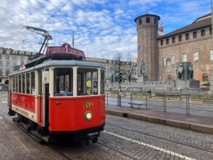 Nel centro di Torino con il tram storico