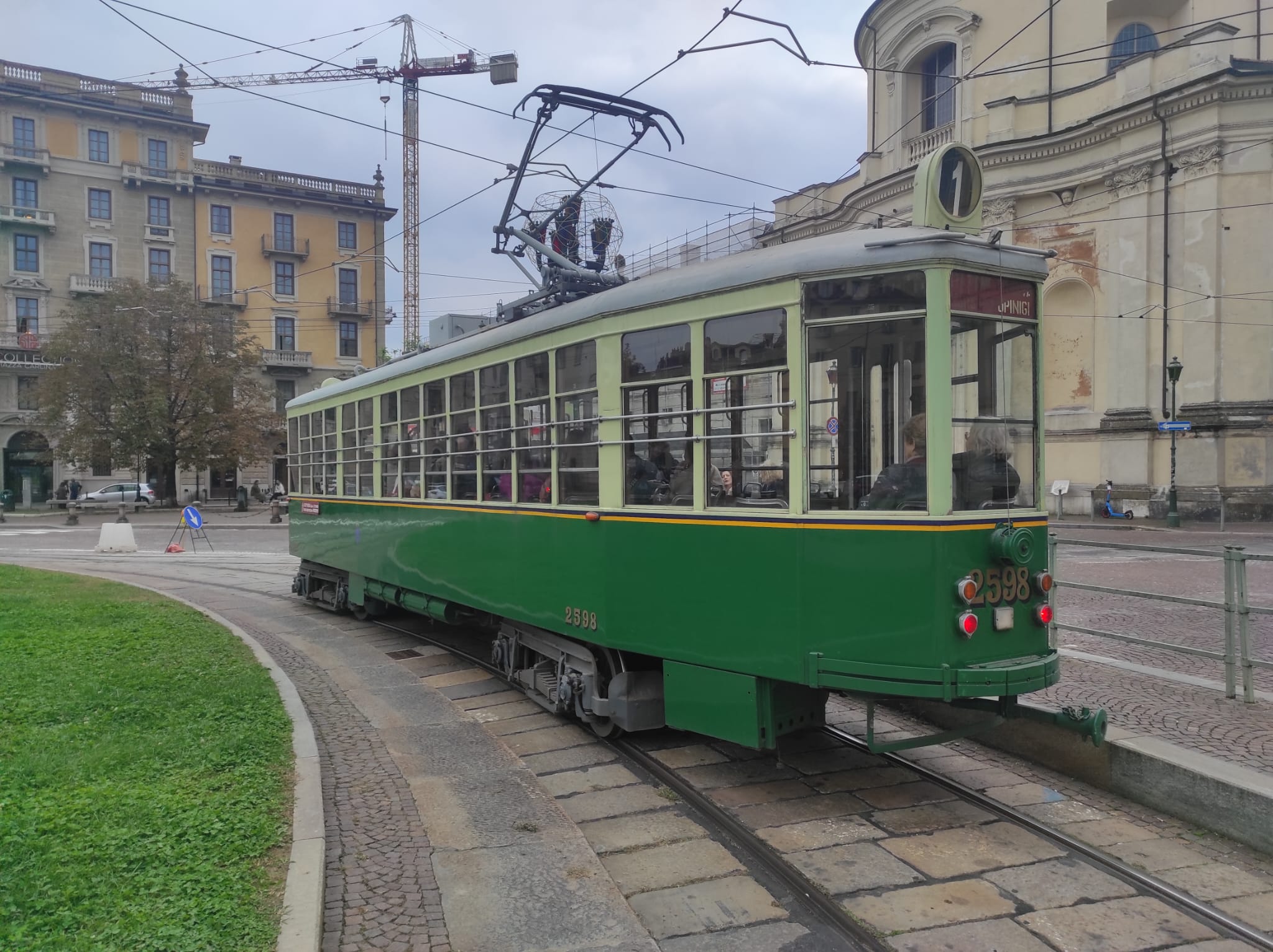 Tram 2598