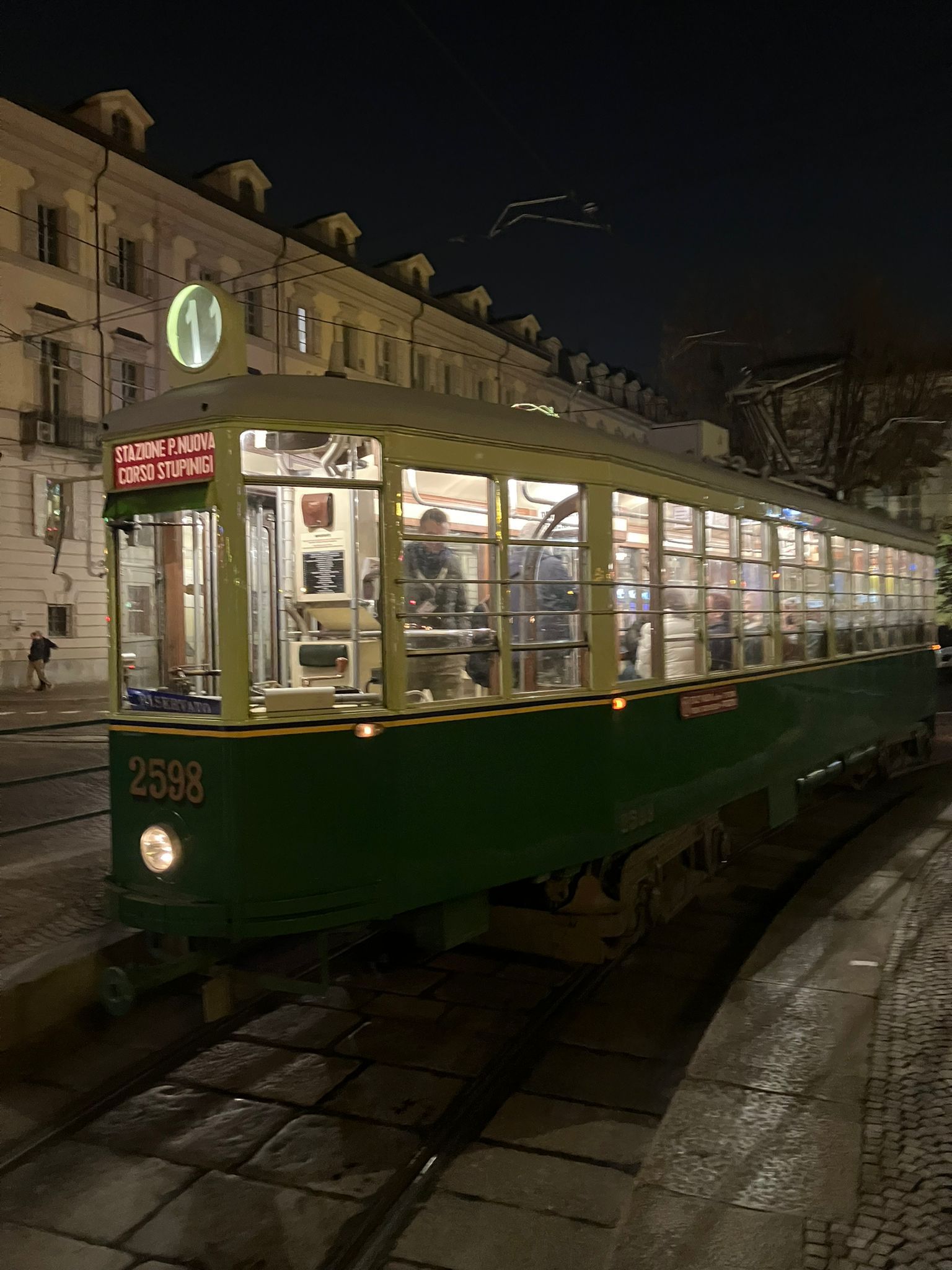 Tram 2598