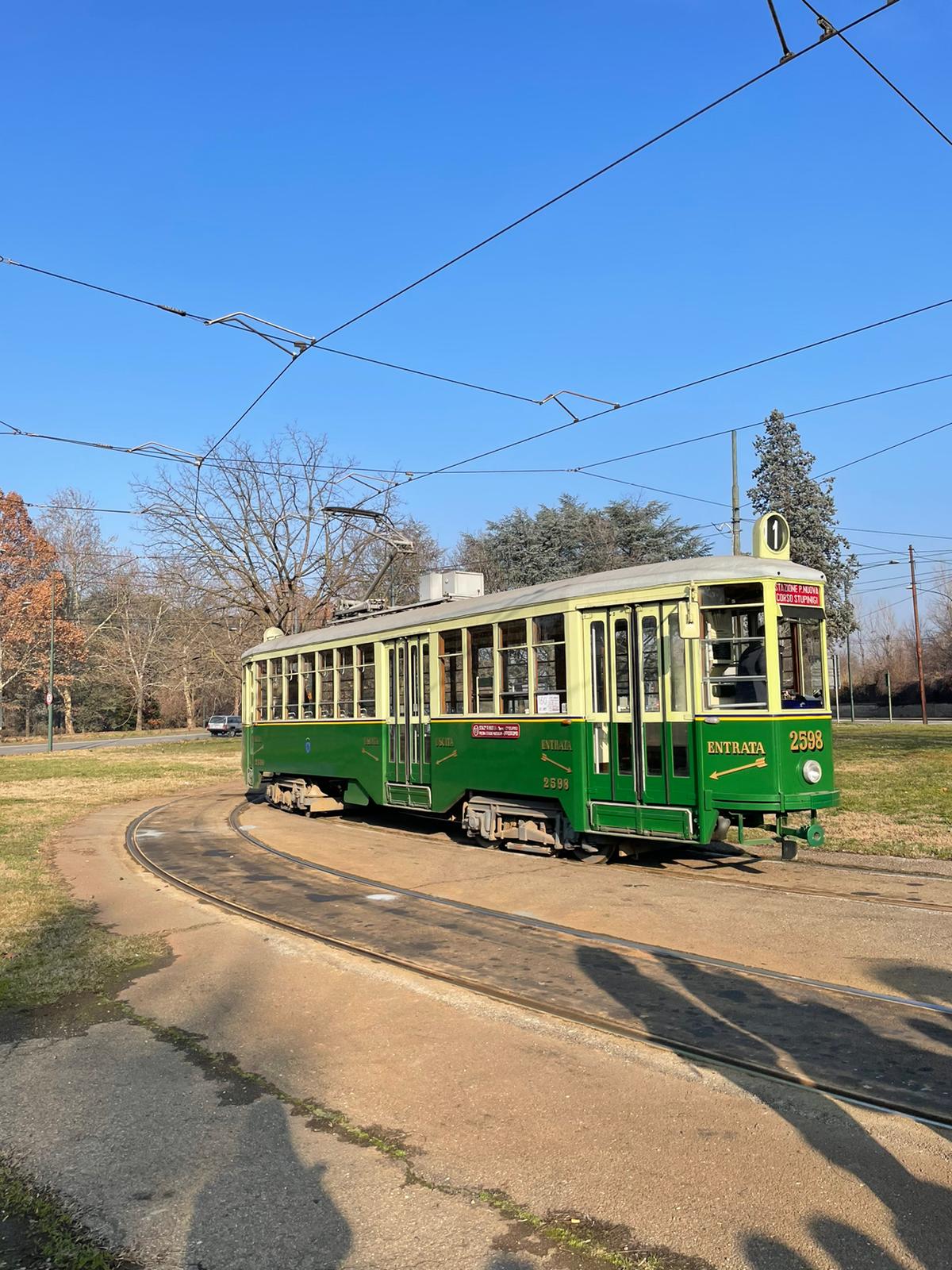 Tram 2598