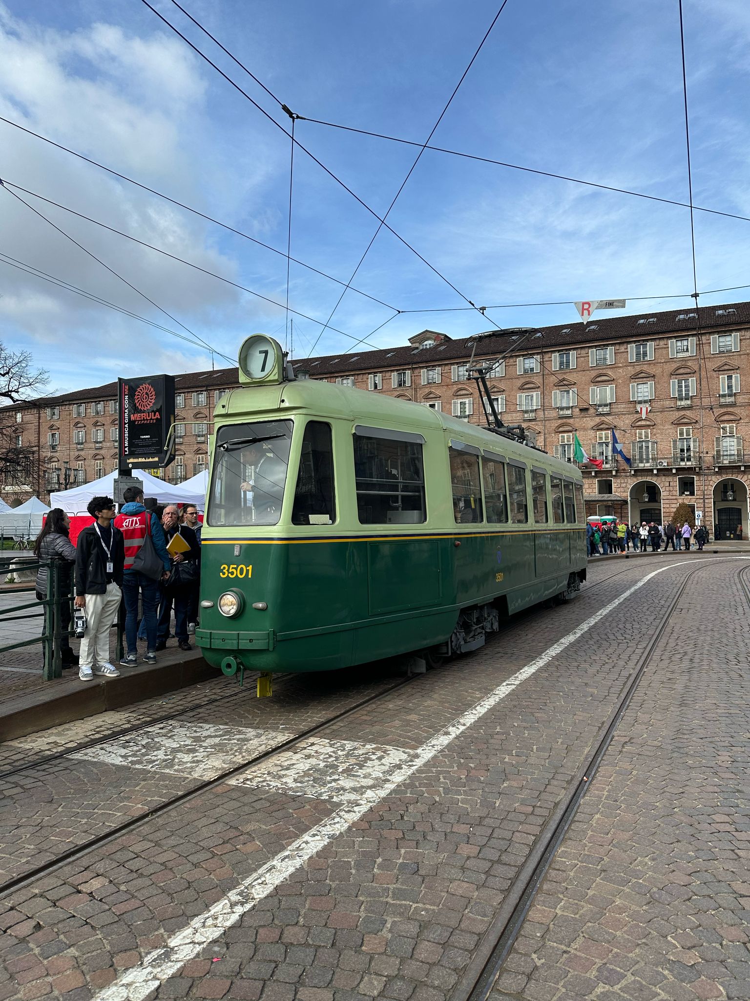 Tram 3501